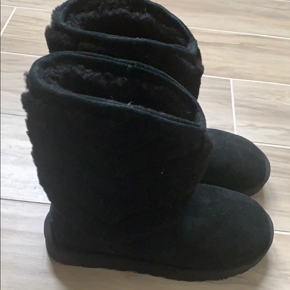 Ugh boots - Picture 2 of 3